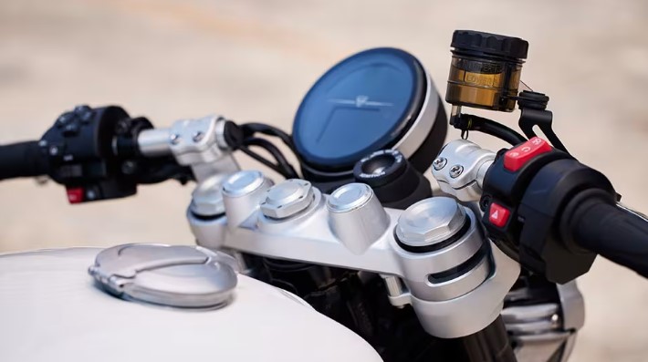 2025 Triumph Speed Twin 1200 Base